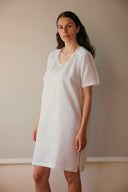Bolette Nightdress - Sateen White Pinstriped