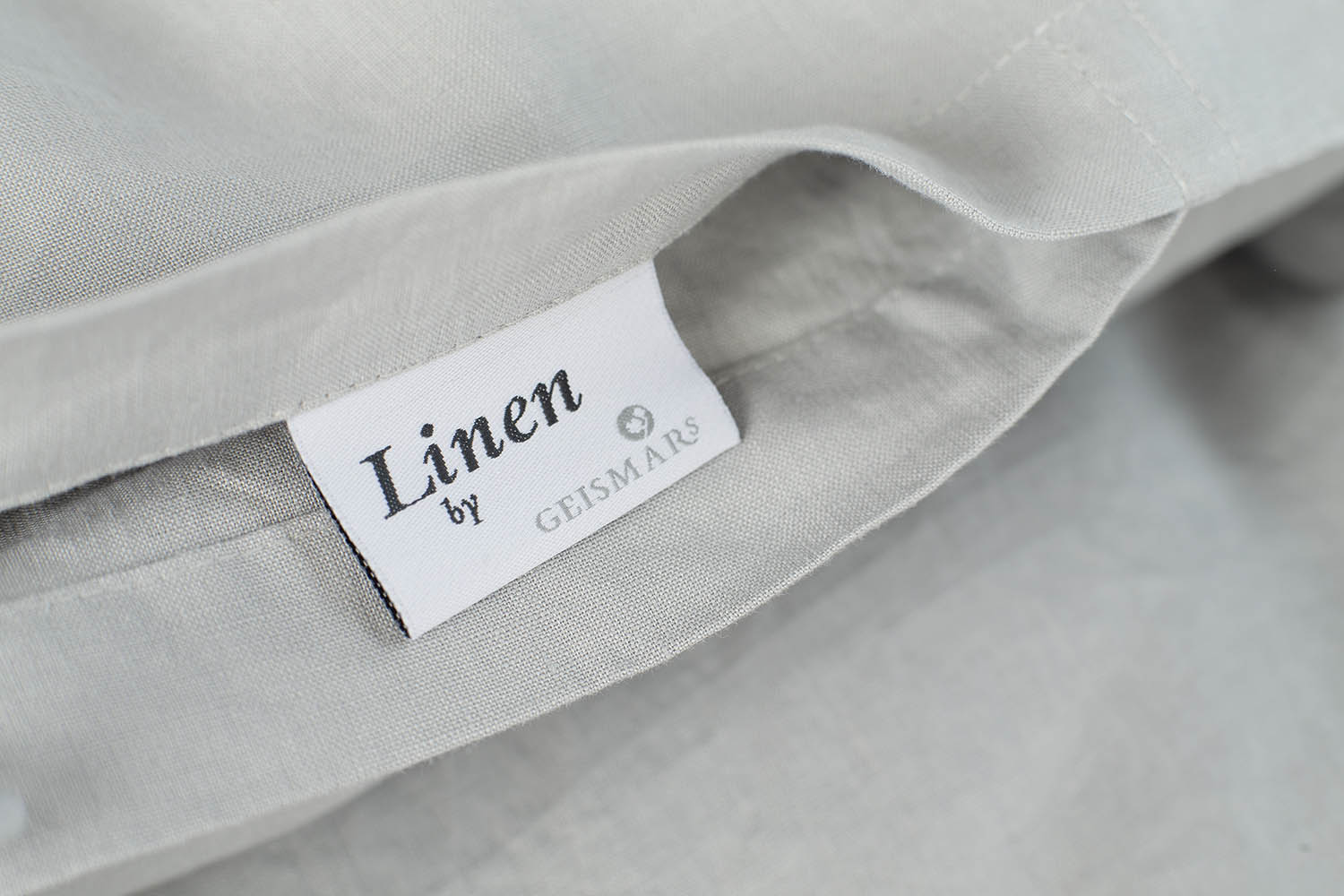 Linen by Geismars | Steel grey linen bedding | Geismars